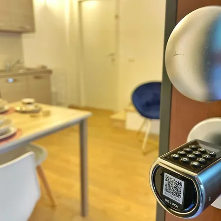Behappy 3 Ensuite Bedrooms Near Rizzoli *